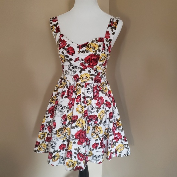 Hot Topic rockabilly pinup style dress - Picture 7 of 7